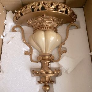 Chalmette Wall Shelf Gold/Ivory